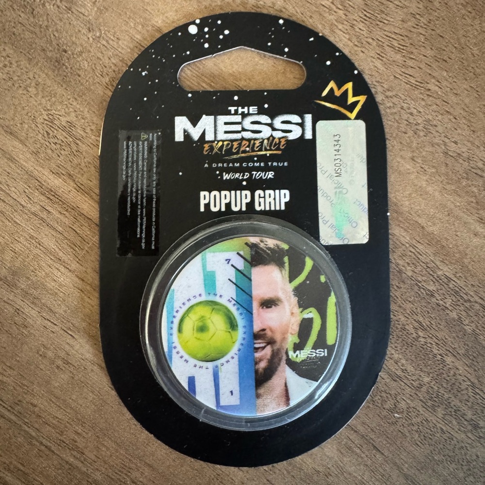 Lionel Messi Pop-Up Grip Phone Holder – Soccer Fan Accessory – Mobile Stand, NWT